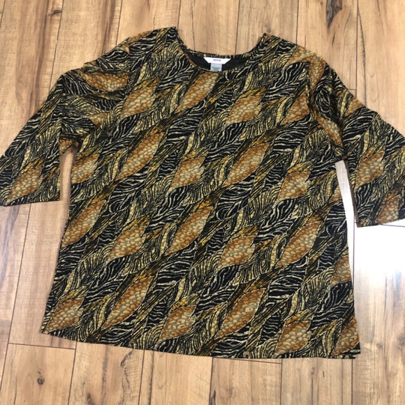 Alia Womens Plus size 1X long sleeve pullover blouses - Picture 2 of 3